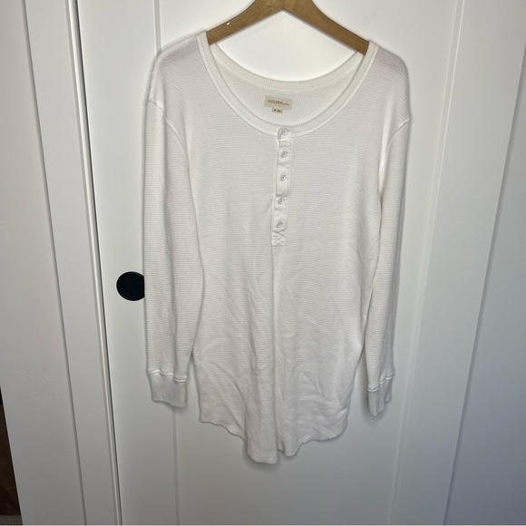 Aritzia Golden By TNA White Henley Waffle Knit Thermal Long Sleeve Size Medium - Picture 2 of 7